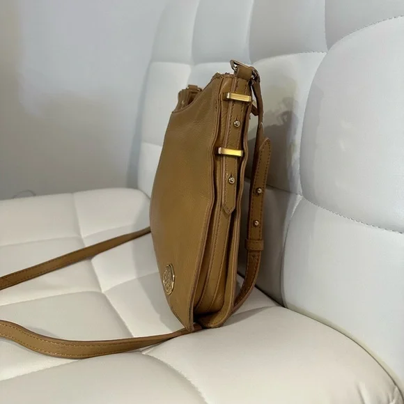 Vince Camuto Leather Brossbody - Picture 4 of 6